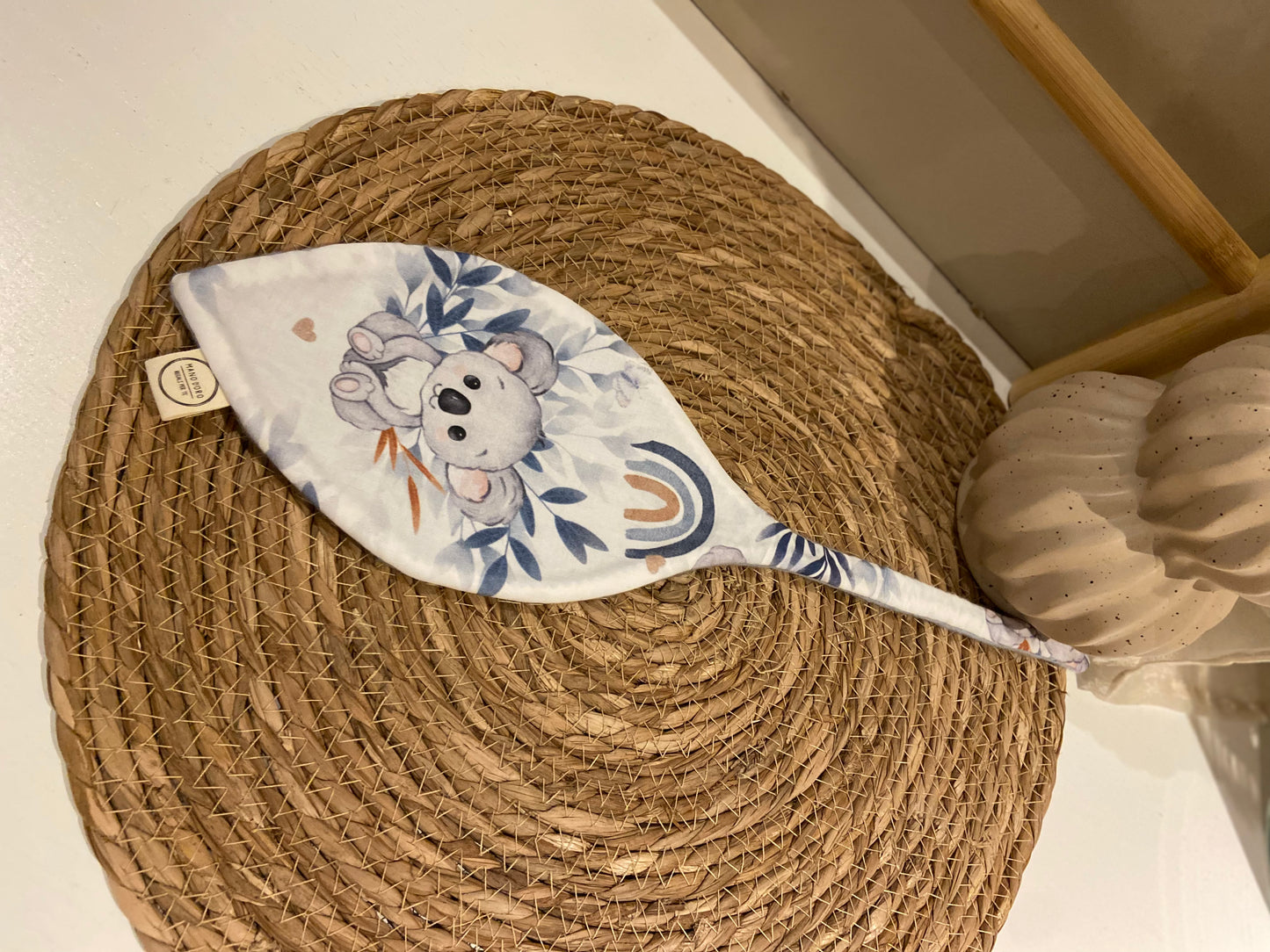 Doudou en forme de feuille