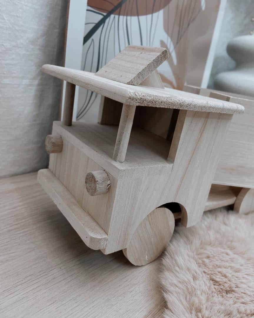 Camion coffret à vin