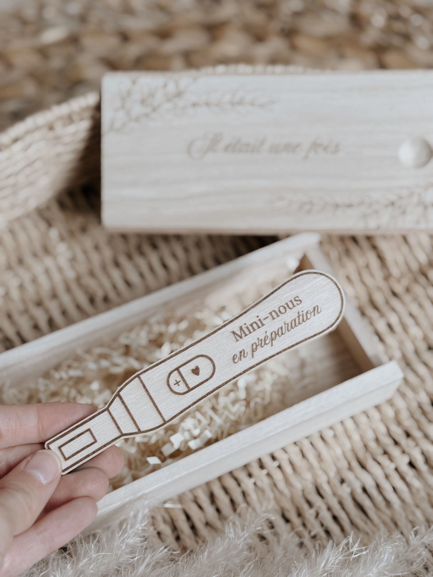 Coffret test de grossesse en bois