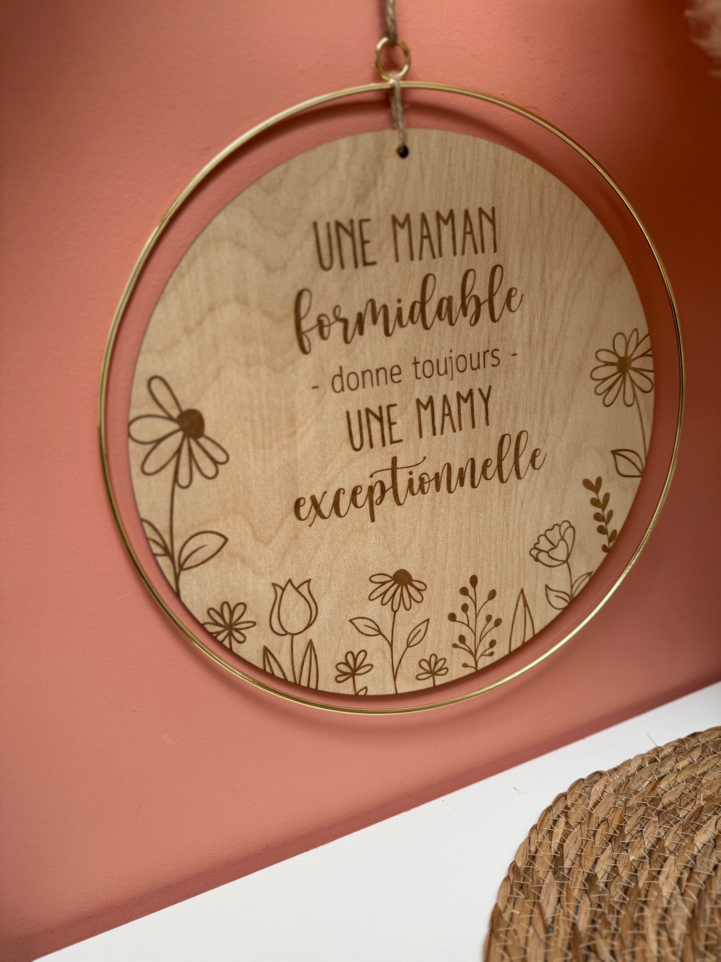 Suspension en bois personnalisée – Cercle doré 33 cm ✨🌿