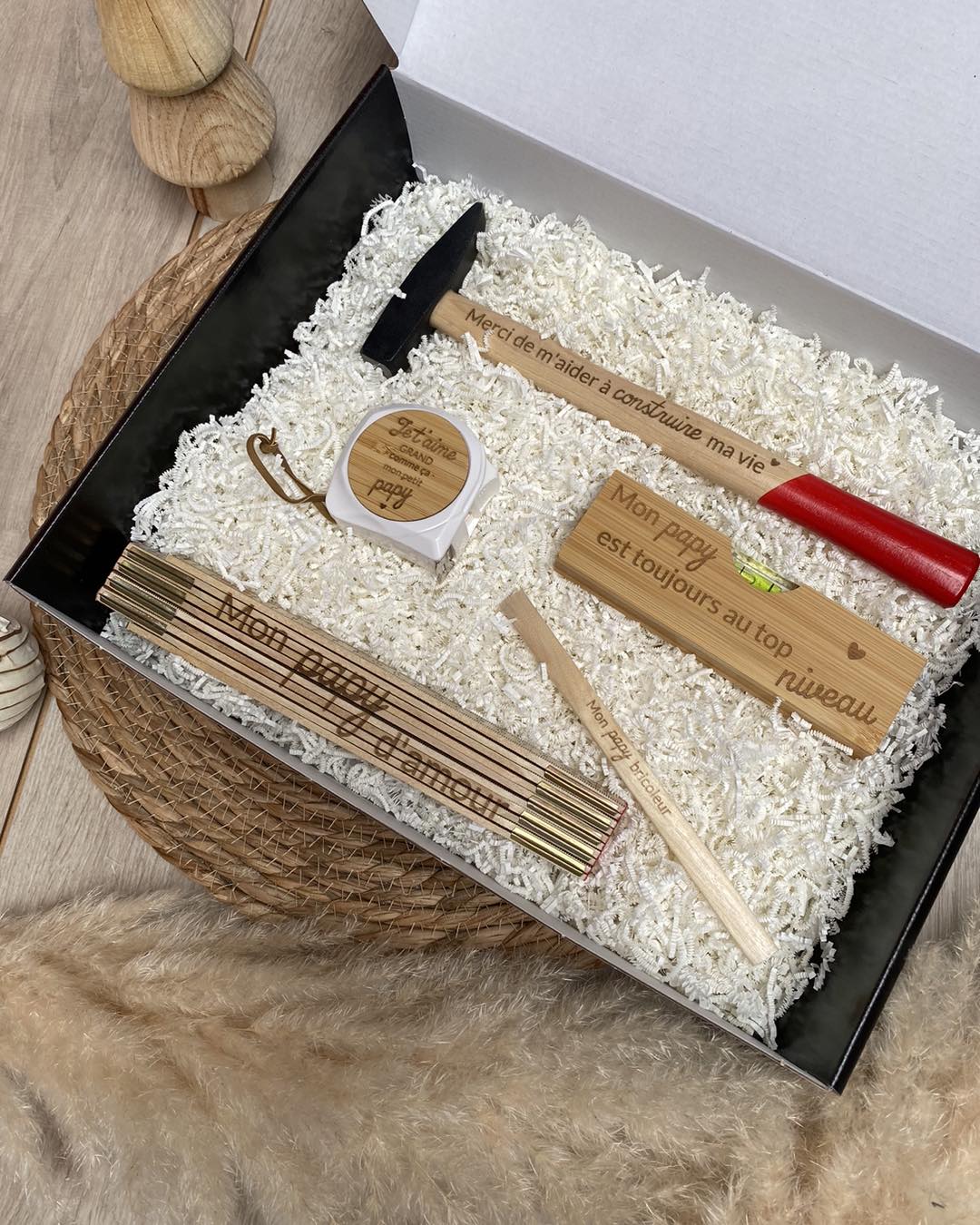 Box Bricolage – outils gravés