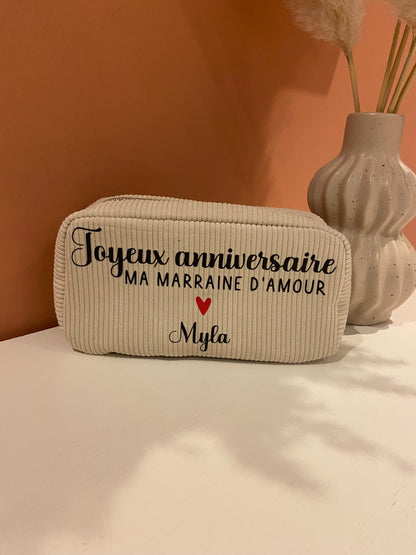 Trousse côtelée