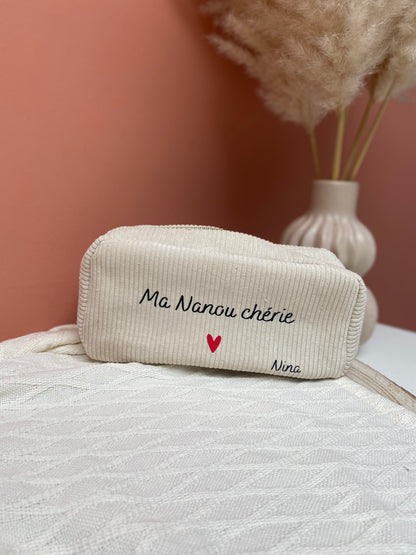 Trousse côtelée