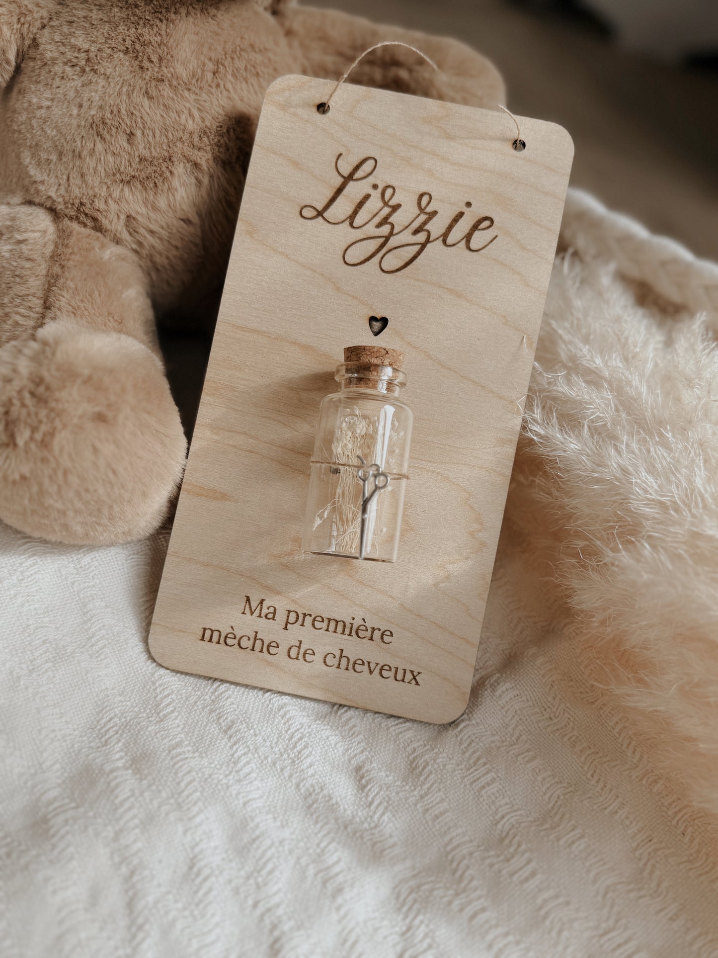 Décoration - Ma première mèche de cheveux