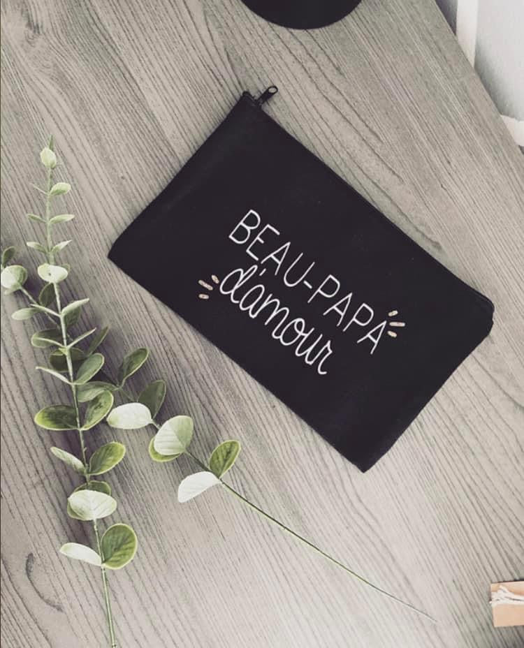 Petit étui plat